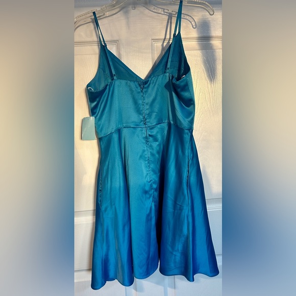 B. Darlin Prom Elegant Blue Sleeveless Dress - Picture 2 of 4